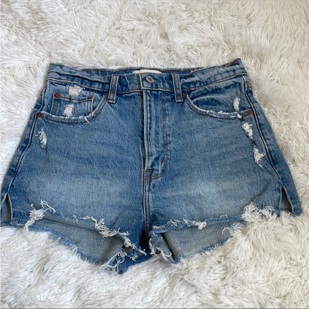 Abercrombie and fitch The Mom Short High Rise